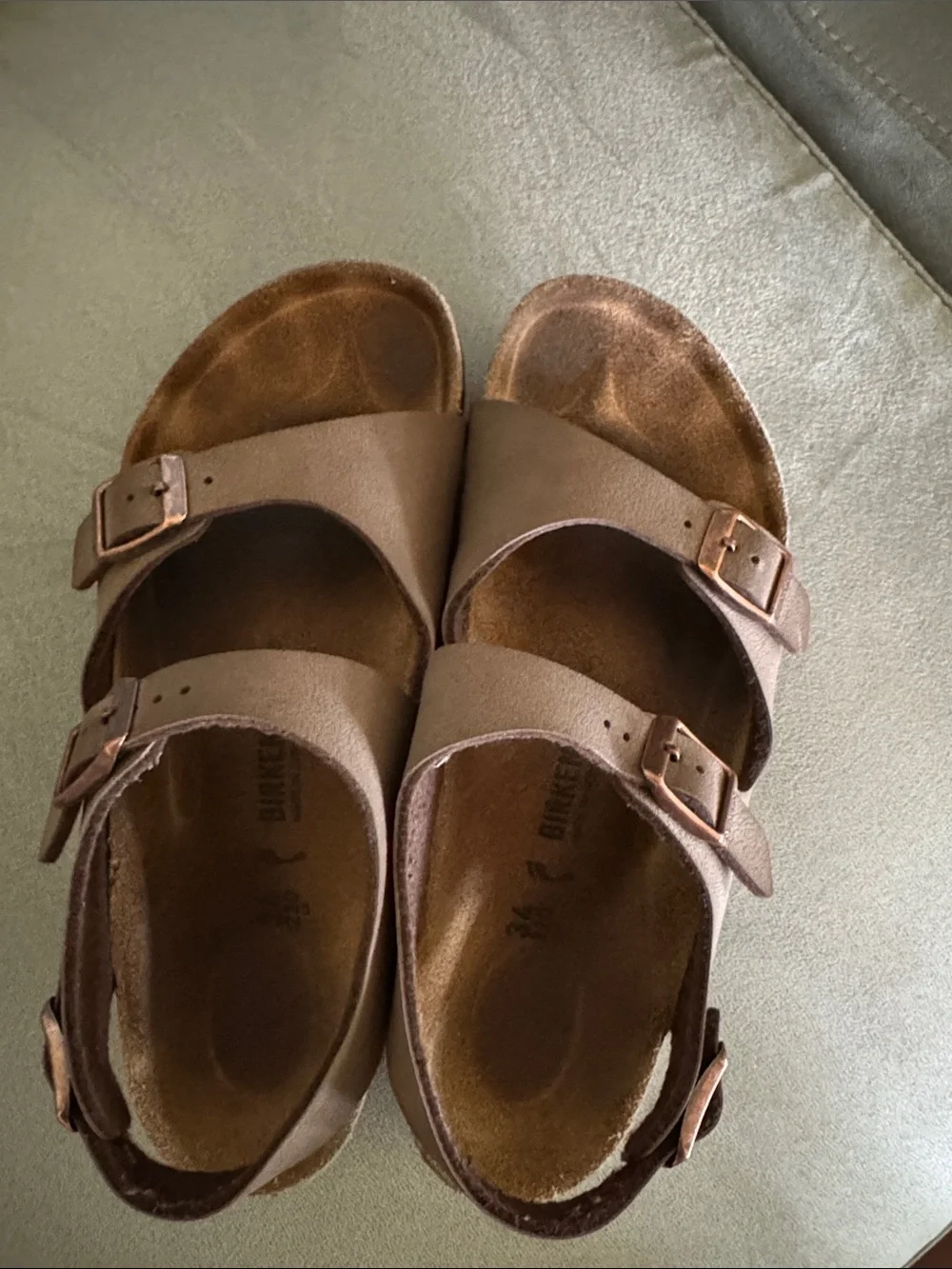 Birkenstock Kids Classic Two-Strap Buckle Sandals in Brown 3-3 1/2 European Size